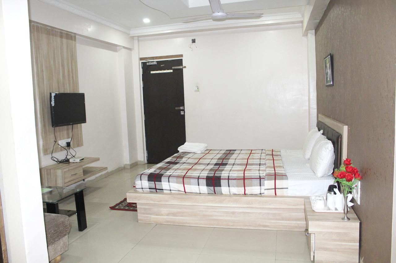 Hotel Anandam Kānker Exterior foto